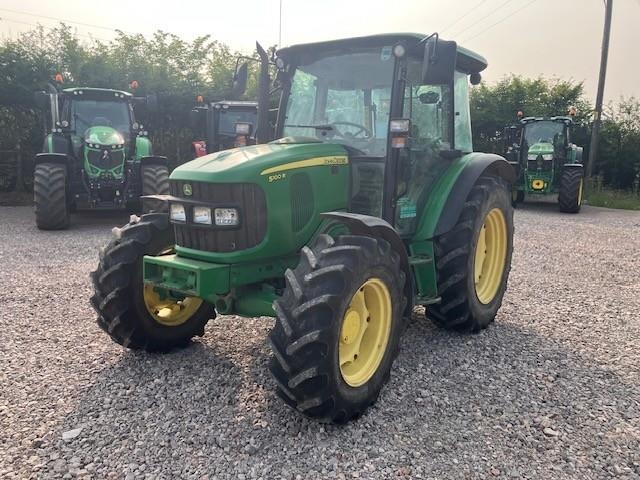 John Deere 5100R