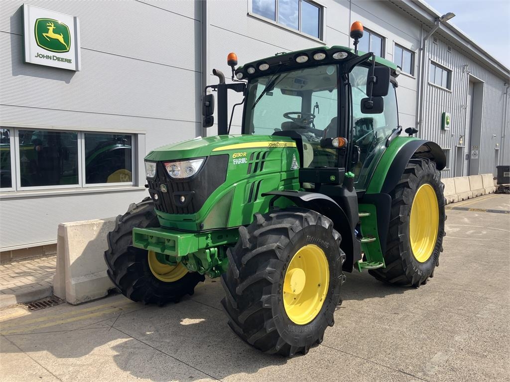 John Deere 6130R