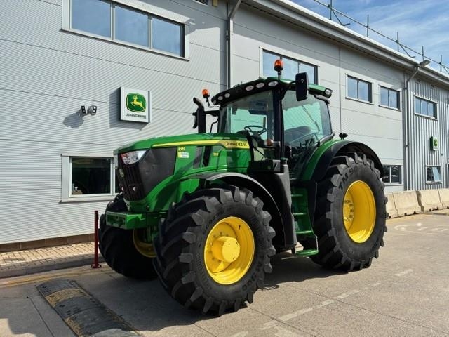 John Deere 6R 195