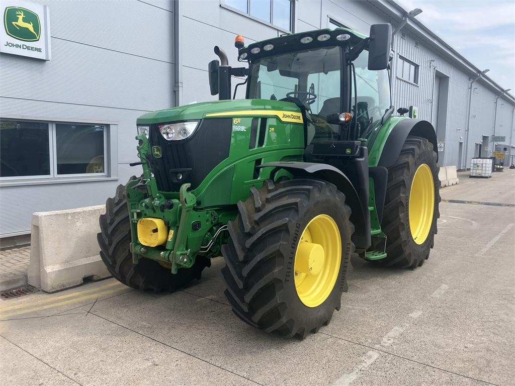 John Deere 6R 215