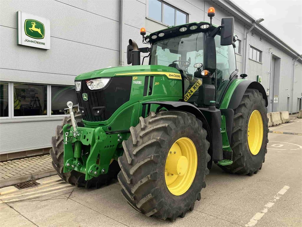 John Deere 6R 250