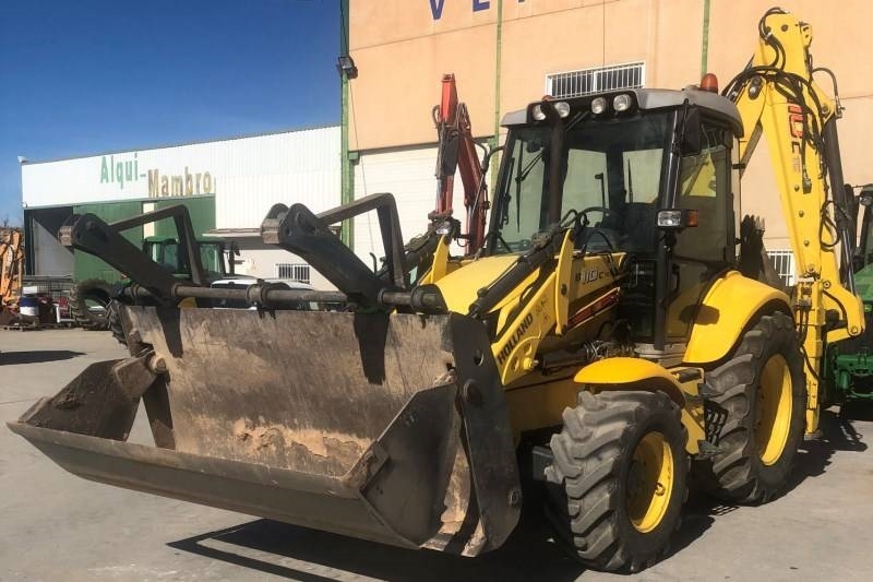 New Holland B 110 C