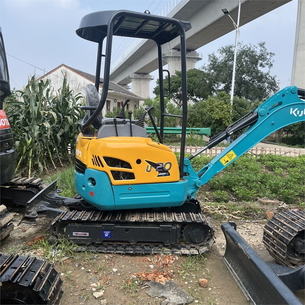Kubota U 20
