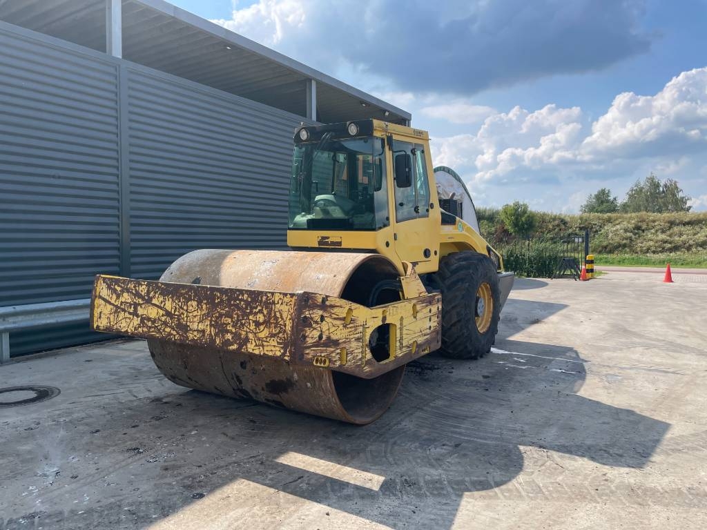Bomag BW 216 DH-4
