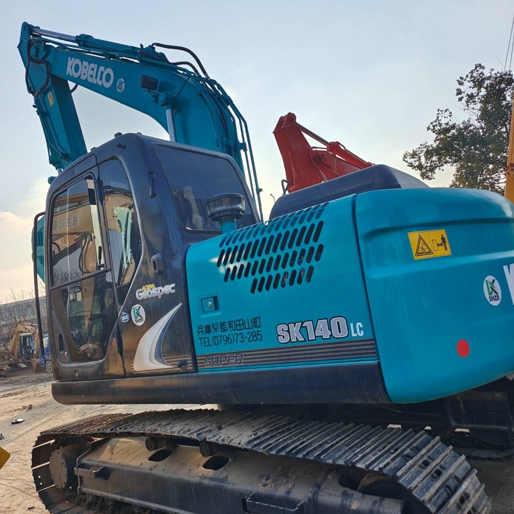 Kobelco SK 140 made in Japan