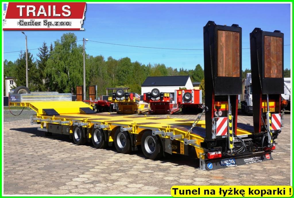 Mega Lowbed 4 axle, DMC 66,0 T, hydraulic ramps, PTO