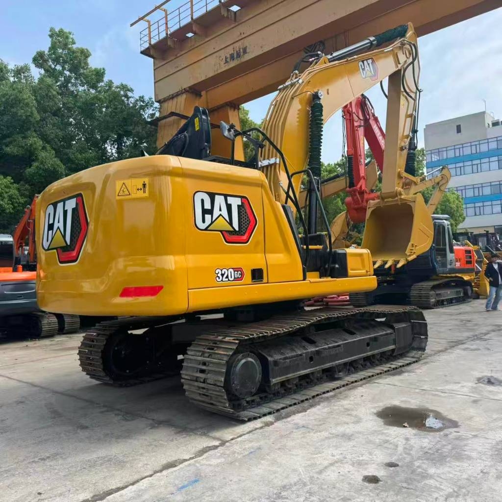 CAT 320 GC