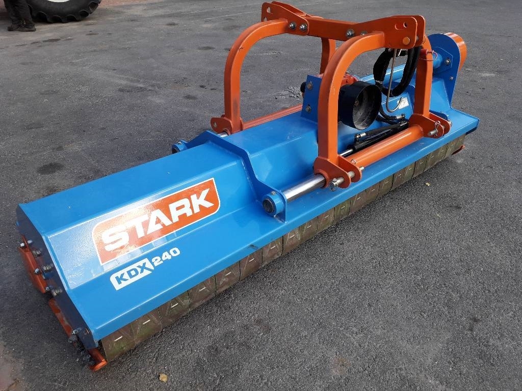 Stark KDX240 kesantomurskain