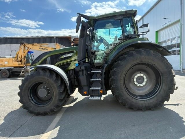 Tracteur agricole Valtra Q245 — occasion 2024