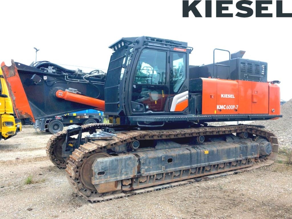 Pelle de démolition Hitachi KTEG KMC600P-7 — occasion 2023, 1 350 h
