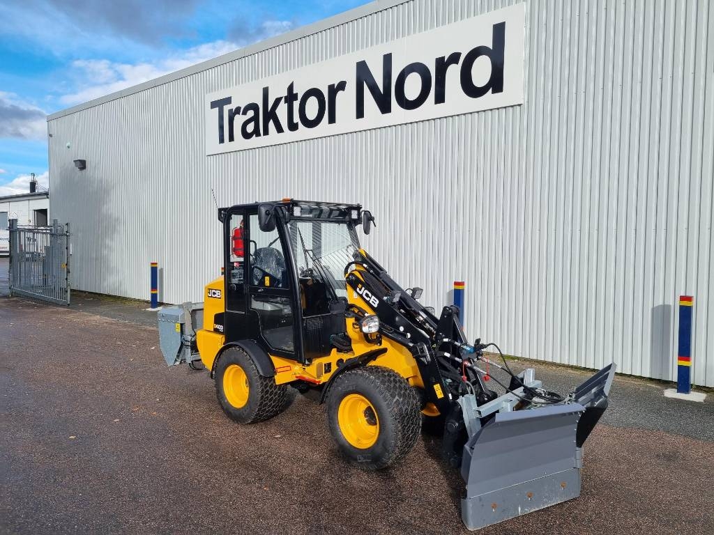 JCB 403 Plus 30km/h