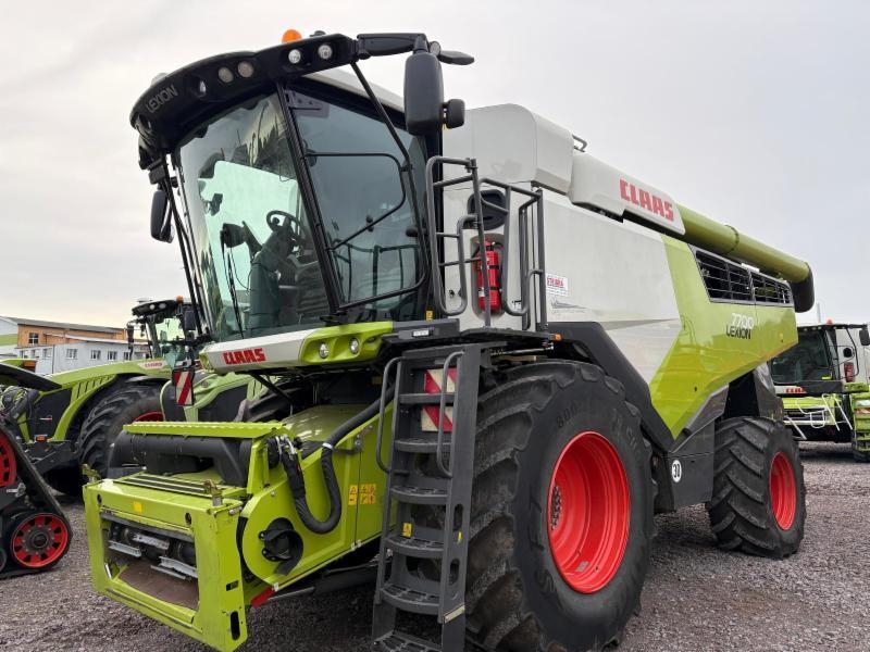 Moissonneuse-batteuse CLAAS LEXION 7700 — occasion 2021, 1 762 h