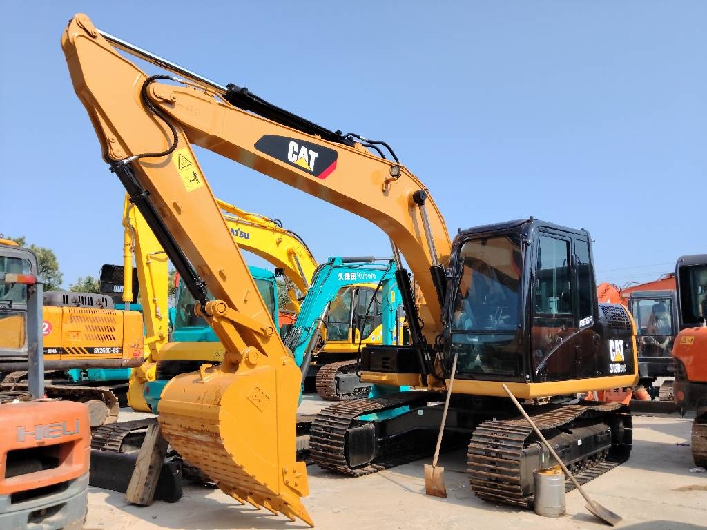 CAT 313 D2GC - 28th Anniversary Promotion Price