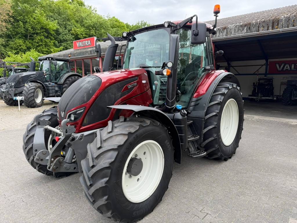 Valtra N 114 E HiTech