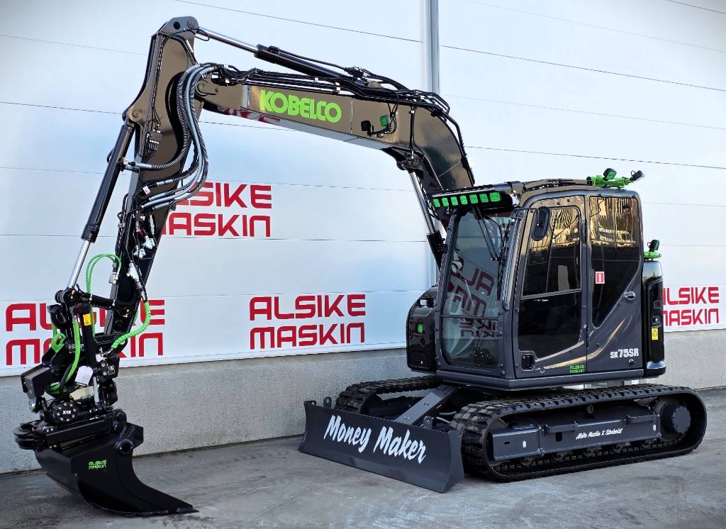 Kobelco SK75SR-7 , Alsike X Steelwrist