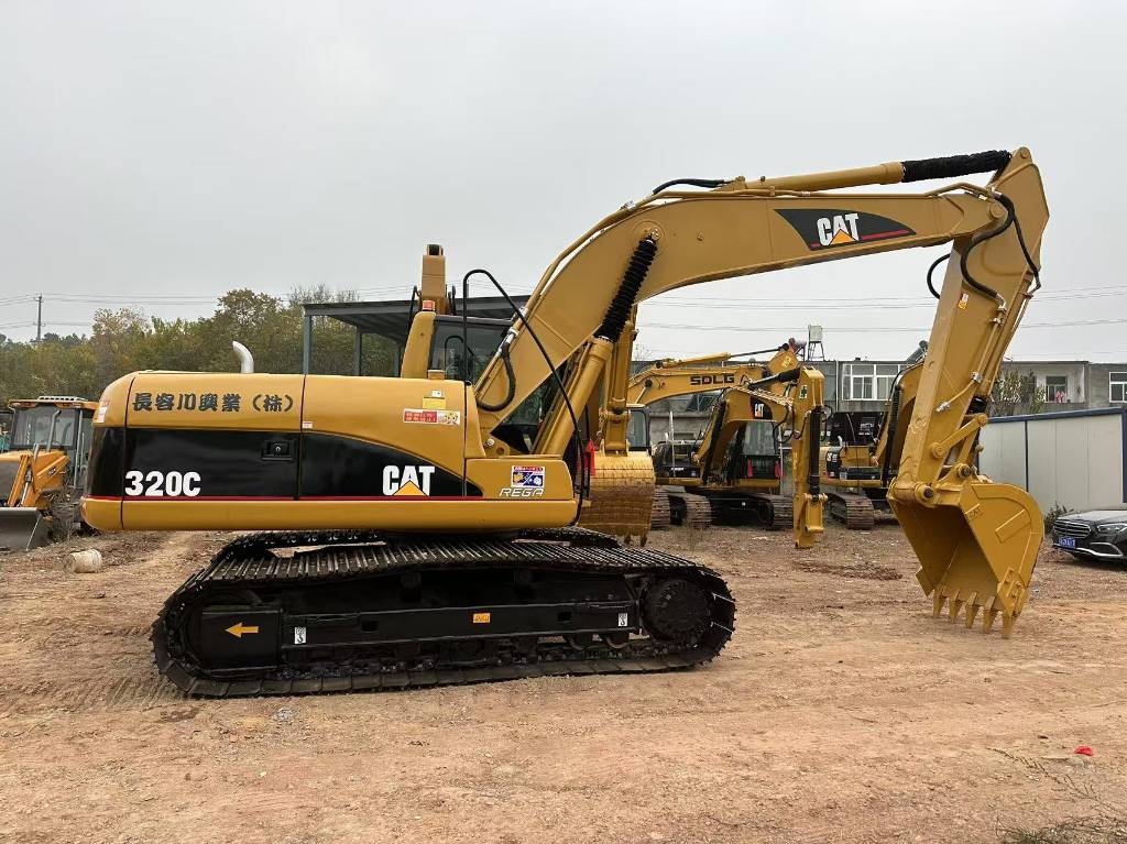 CAT 320 C