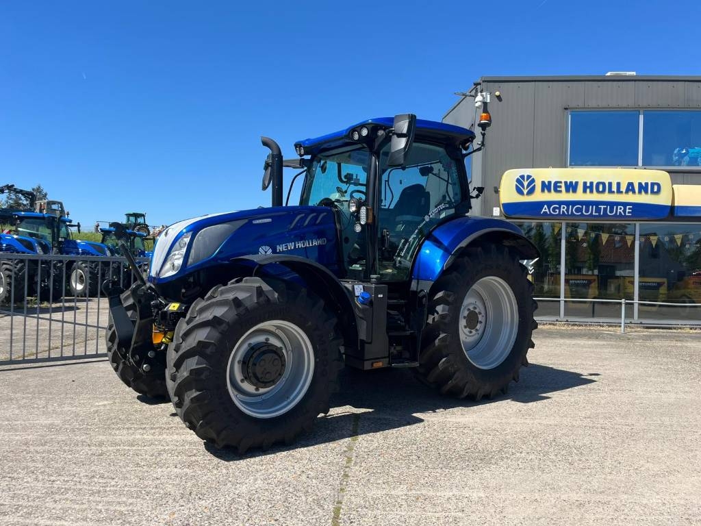 New Holland T 6.180