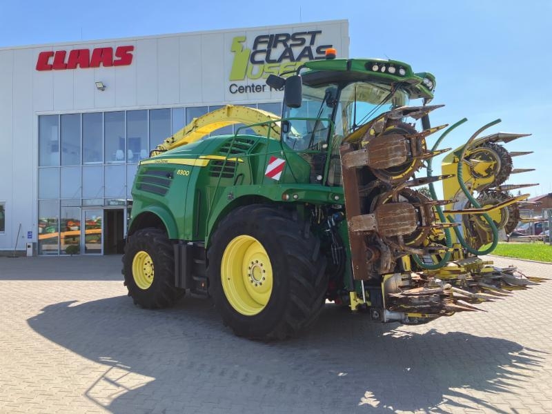 John Deere 8300 T4f