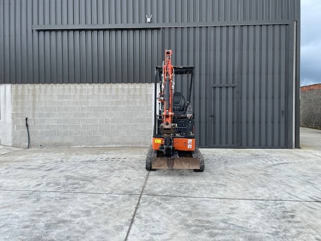 Hitachi 19