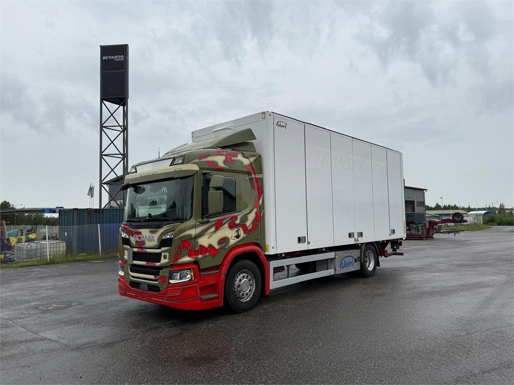 Scania P320