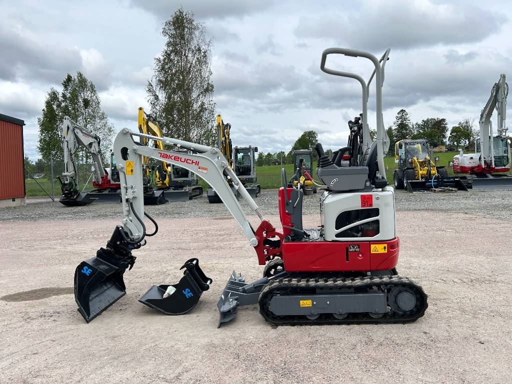Takeuchi TB210R