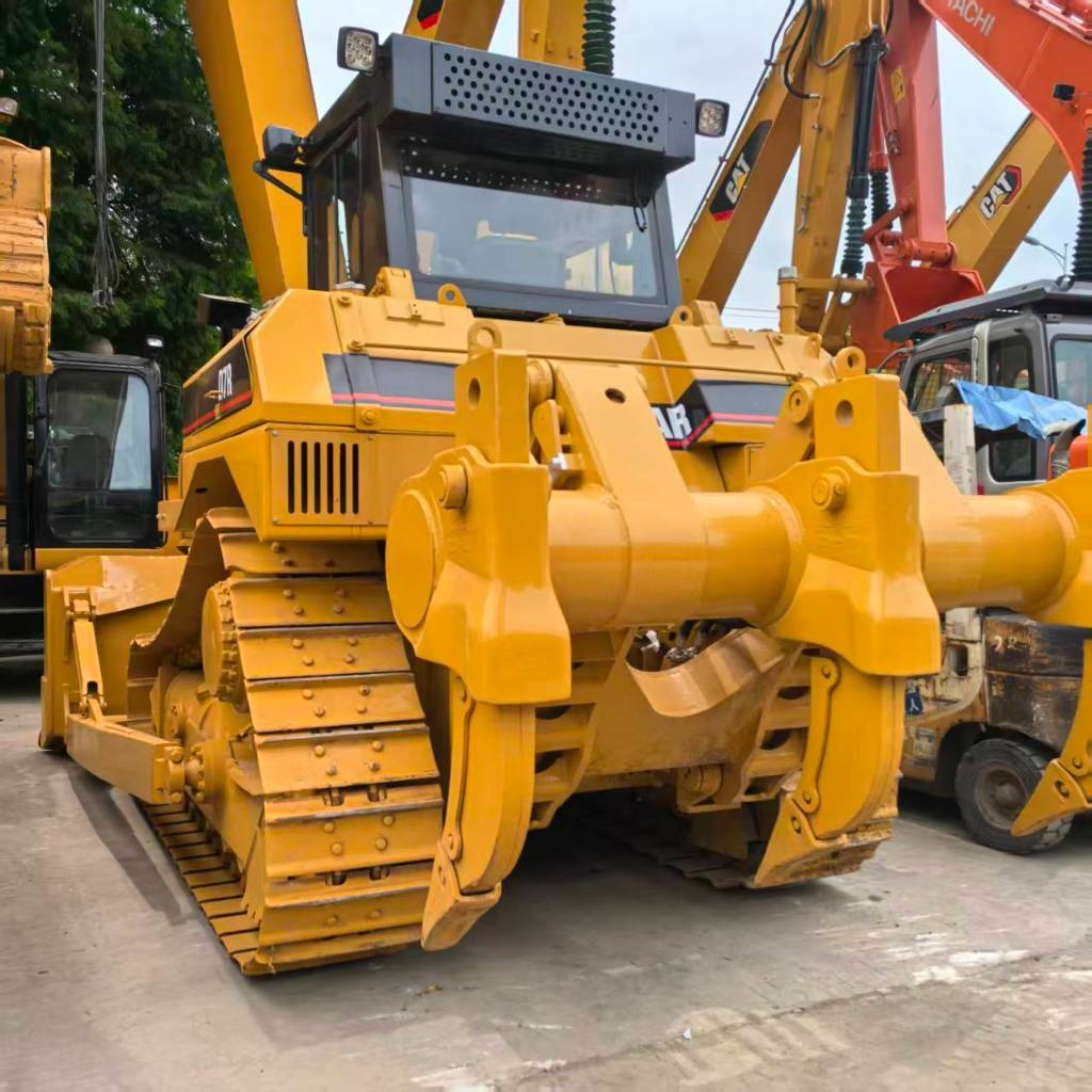 CAT D 7 R