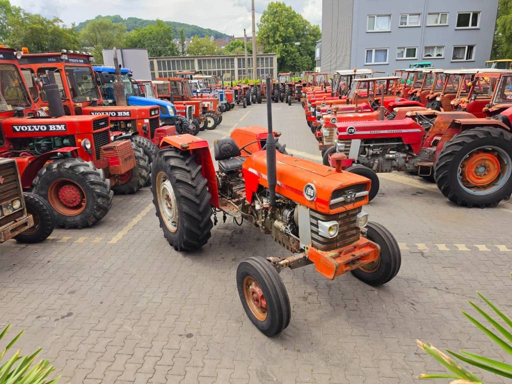 Massey Ferguson 188