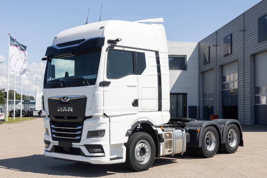 MAN TGX 28.520 6x2=2 BL SA KAMPANJ!
