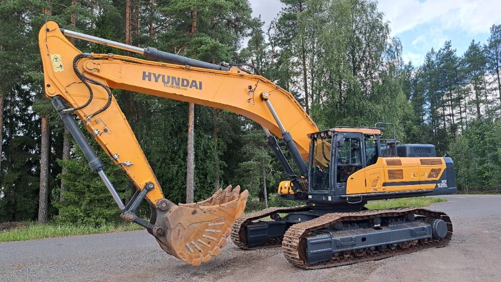 Hyundai HX 520 L