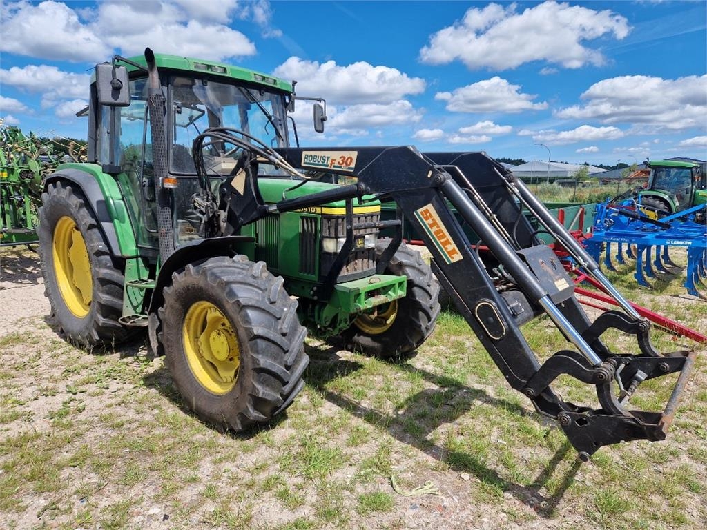 John Deere 6410