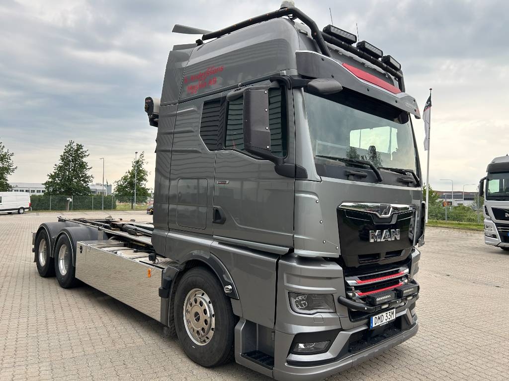 MAN TGX 26.510 6x4 Individual