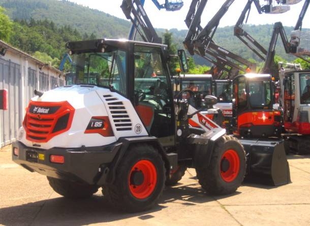 Chargeuse sur pneus Bobcat Kompakt-Radlader L 85 4x4 Schaufel Gabel *KLIMA* — occasion 2023, 942 h