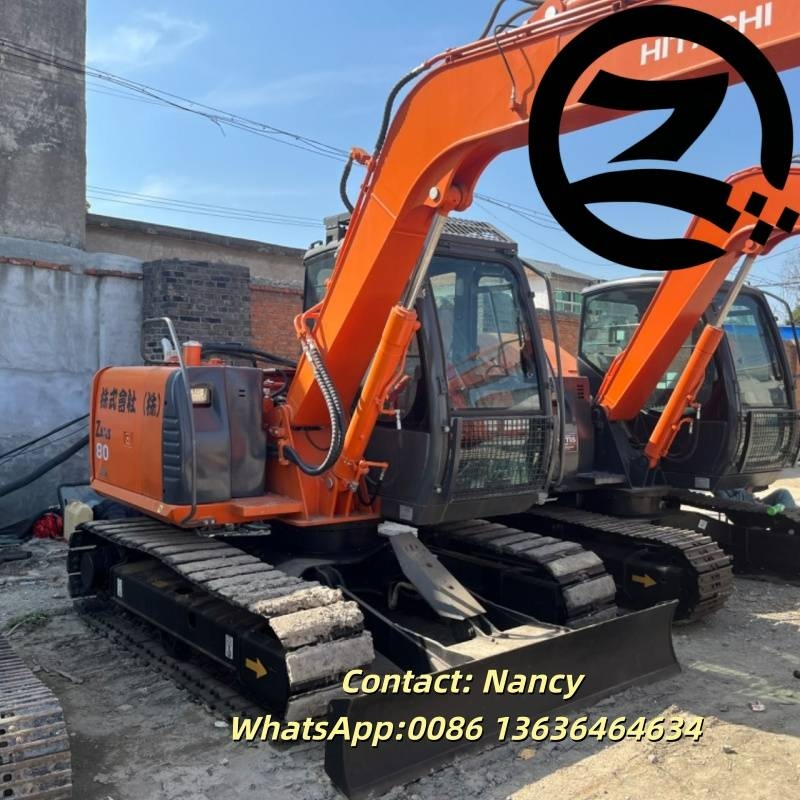 Hitachi ZX 80
