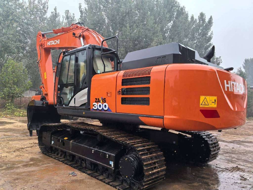 Hitachi ZX 300