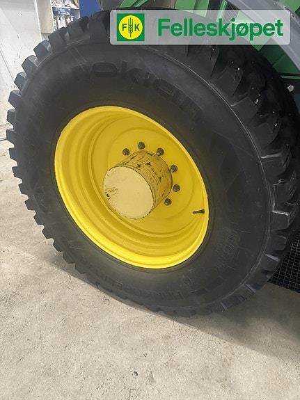 540/65R30 og 650/65R42