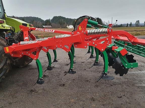 Agro-Masz Runner 30