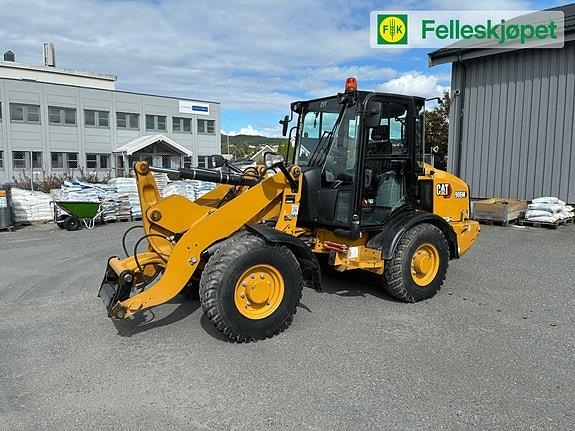 CAT 906M hjullaster
