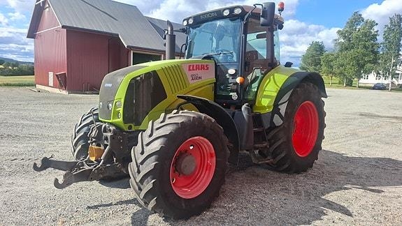 CLAAS Axion 850