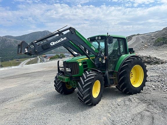 John Deere 6430