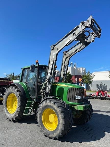 John Deere 6520