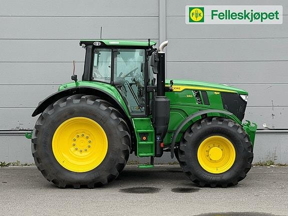 John Deere 6M 240