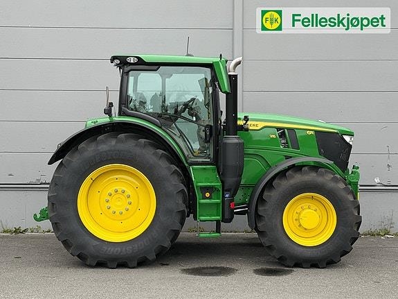 John Deere 6R 215