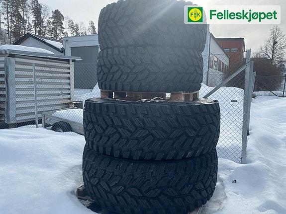 John Deere 7R