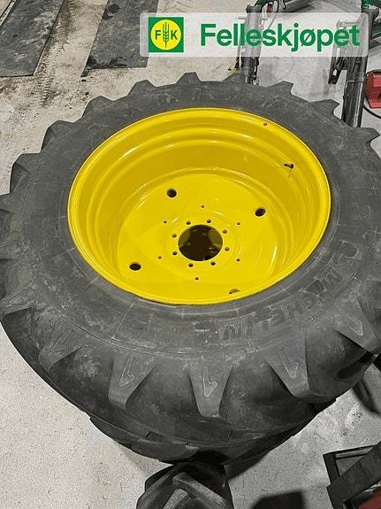 John Deere Hjul par: Michelin VF xeobib 650/60R38 Gul