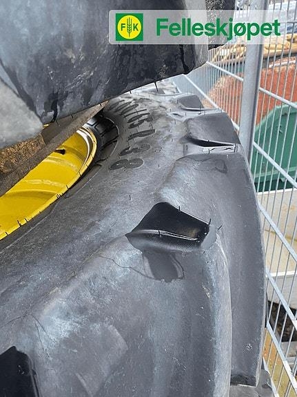 John Deere Hjul par: Mitas 600/65R38 med komplett felg JD
