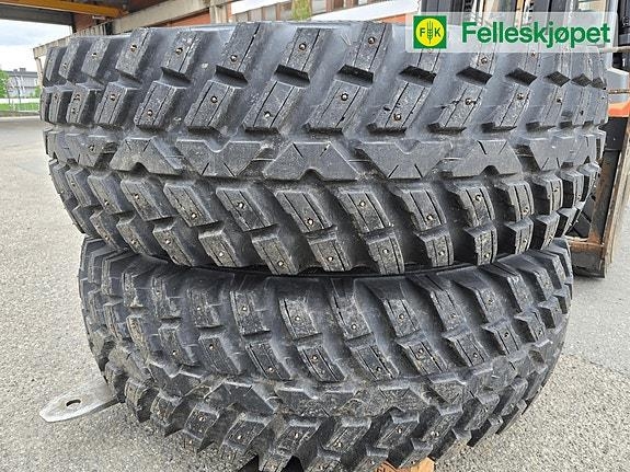 John Deere Hjul par: Nokian TRI 2 480/80R34 gul