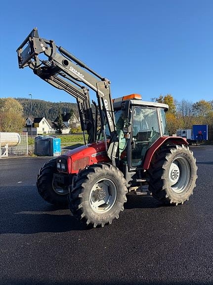 Tracteur agricole Massey Ferguson 4255 — occasion 2000, 4 060 h