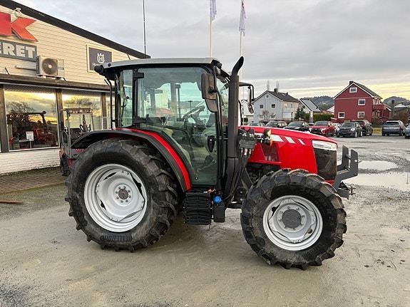 Massey Ferguson 4708