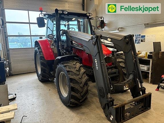Massey Ferguson 5613 Dyna-4 med Ålø laster