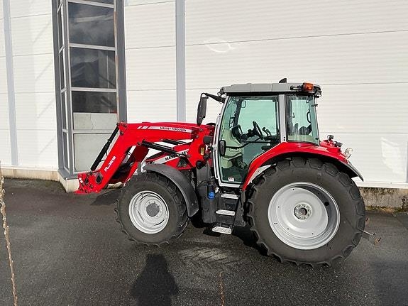 Massey Ferguson 5s 125 Dyna 4